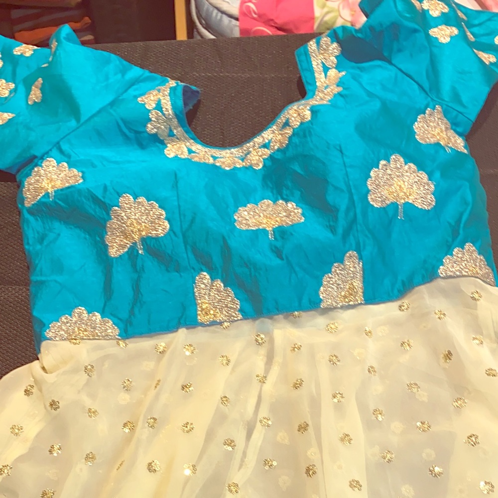 Silk crop top
